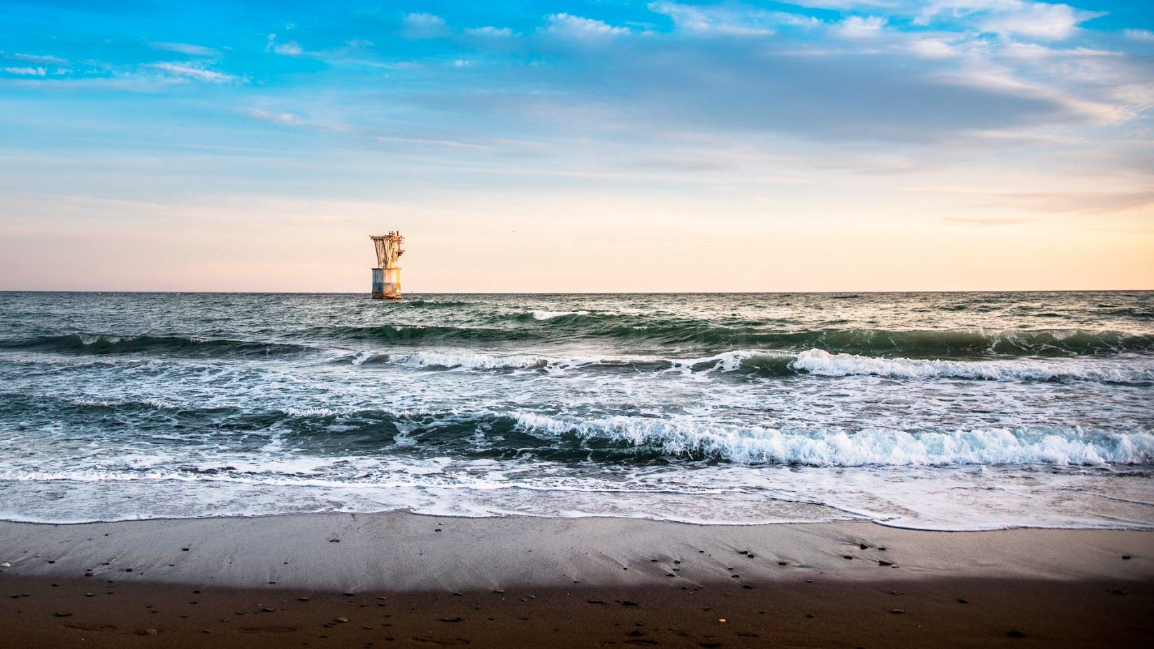 To buy or not to buy a house in Marbella