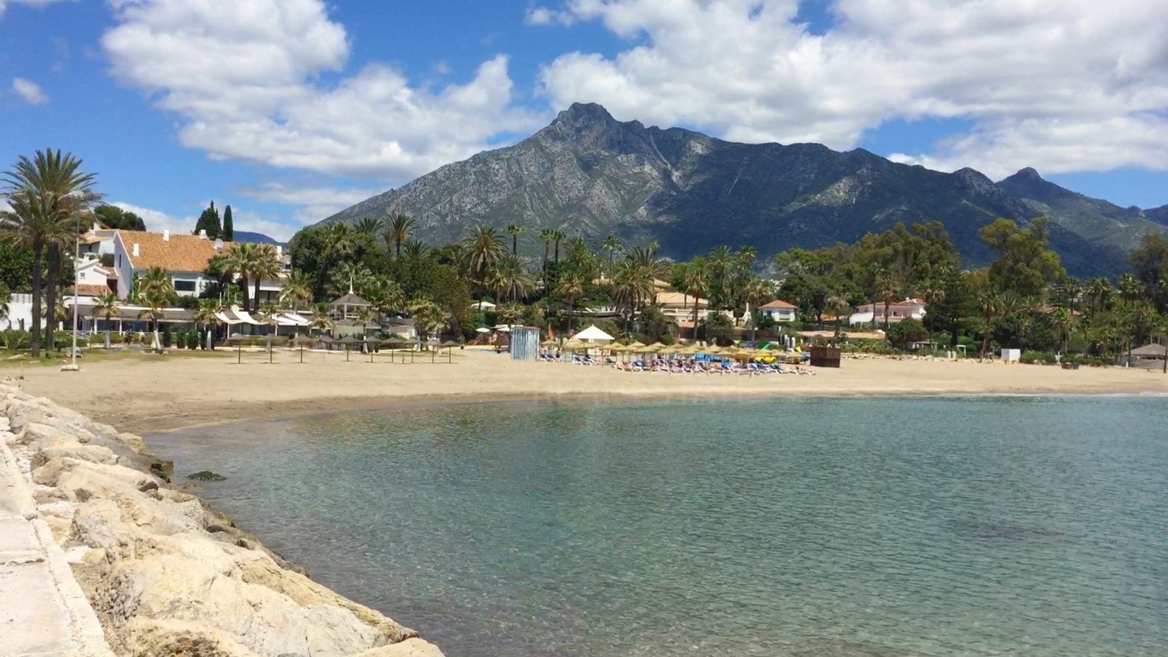 Guide on Where to Buy a House in Marbella Golden Mile