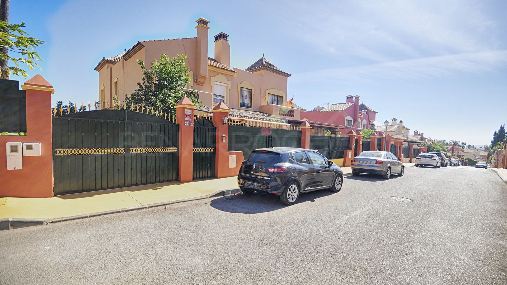 Pareada familiar en Bellavista, Marbella Este