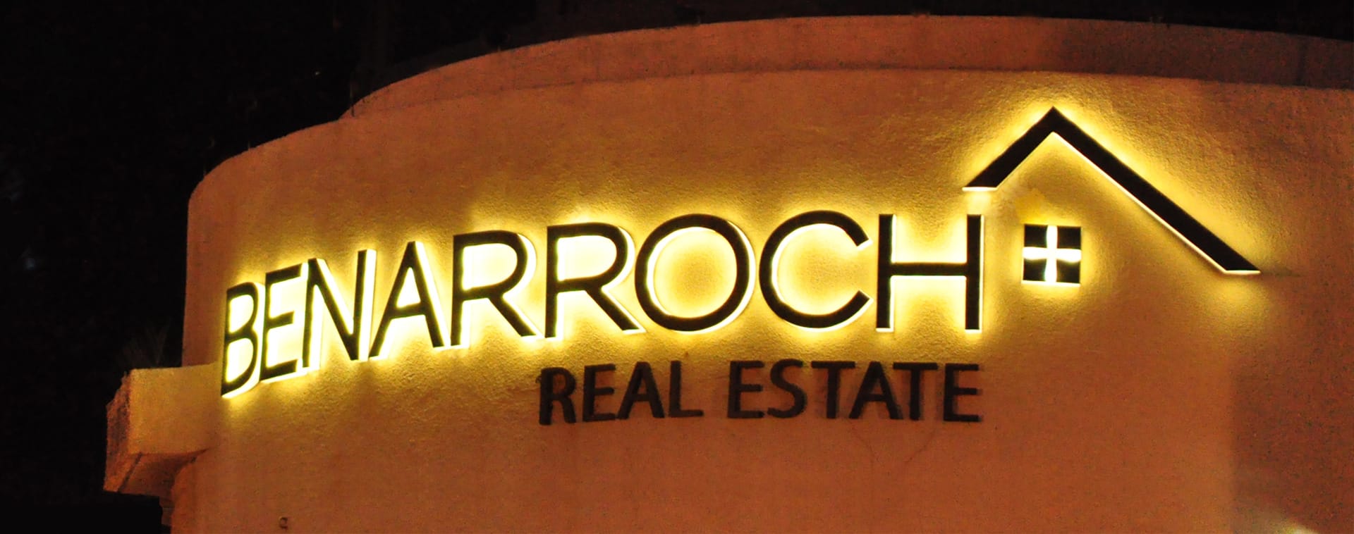 Sobre Benarroch, agentes inmobiliarios en Marbella