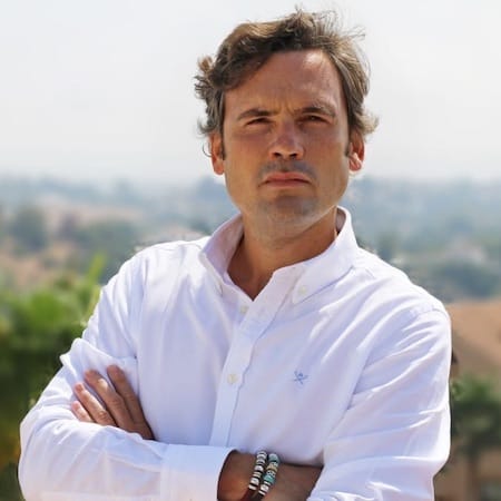 Julio Pérez, Sales Manager